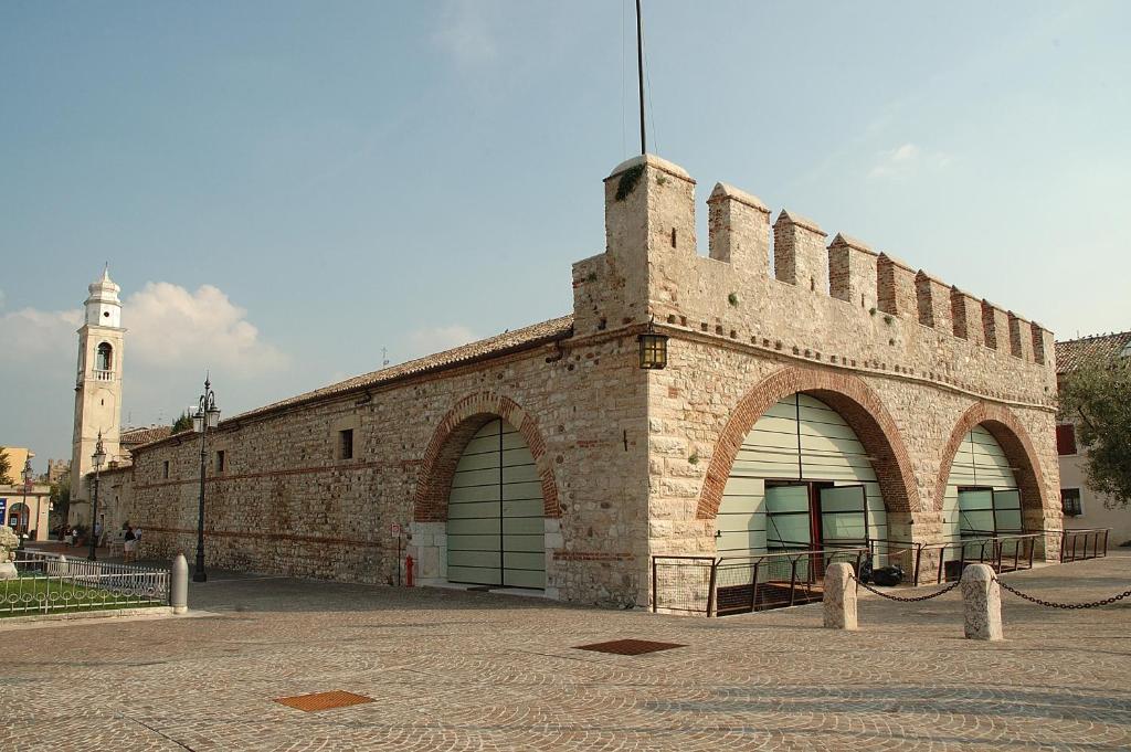Hotel Da Roberto Lazise Exterior photo